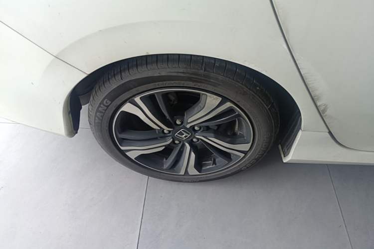 Used Honda Civic 2016 220TURBO CVT Prestige Edition Right Rear Wheel Hub