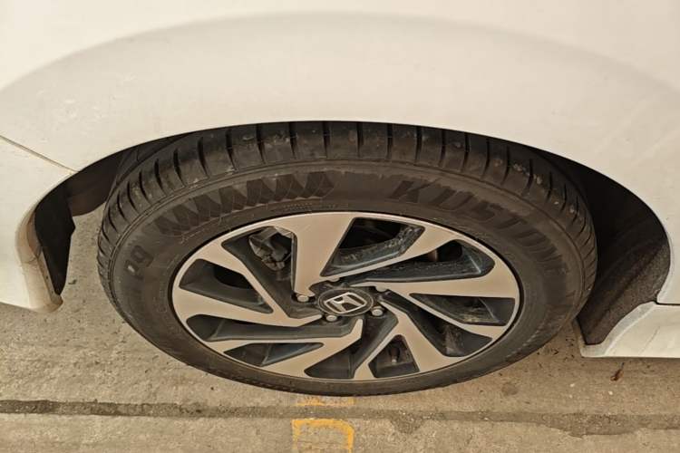 Used Honda Civic 2016 220TURBO CVT Luxury Edition Right Rear Wheel Hub