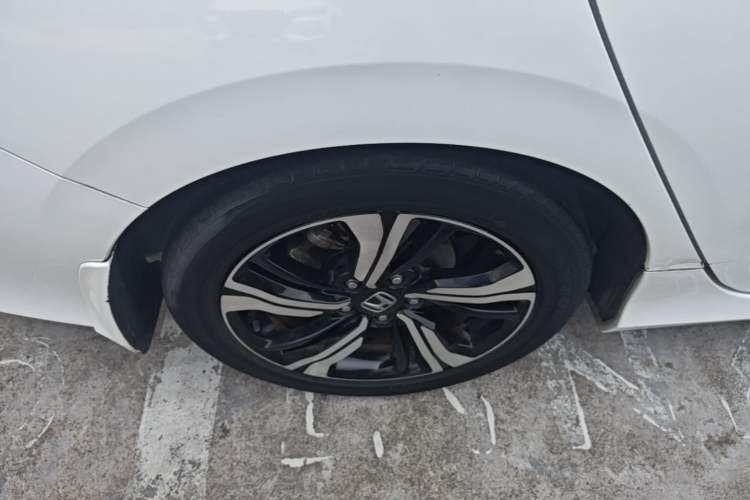 Used Honda Civic 2016 220TURBO CVT Prestige Edition Right Rear Wheel Hub