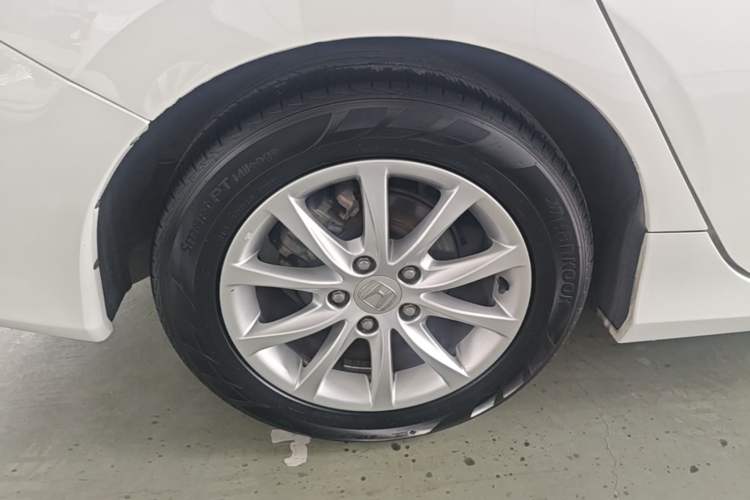 Used Honda Civic 2016 180TURBO CVT Comfort Version Right Rear Wheel Hub