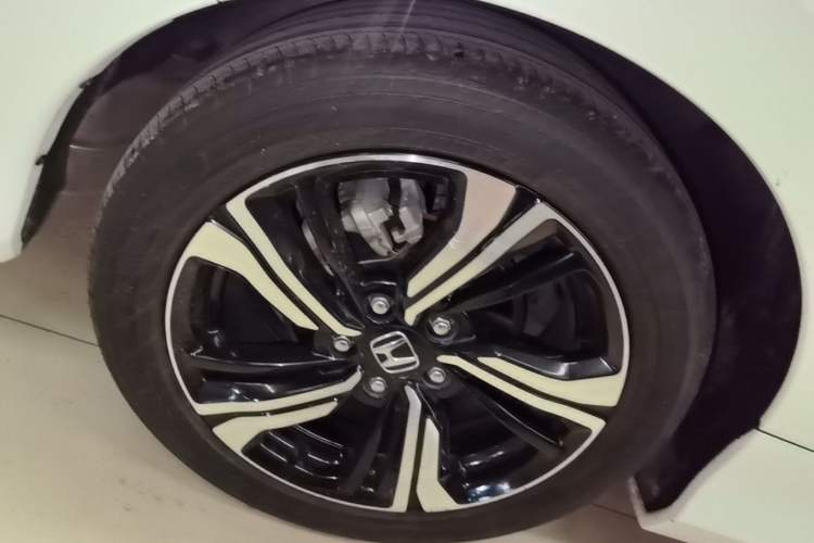 Used Honda Civic 2016 220TURBO CVT Prestige Edition Right Rear Wheel Hub