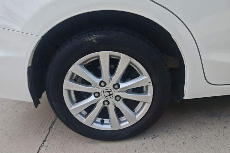 Used Honda Civic 2016 1.8L Automatic Comfort Version Right Rear Wheel Hub