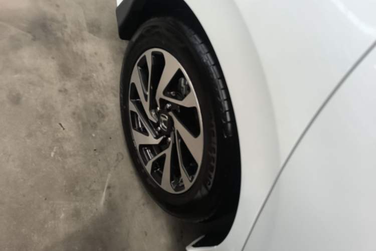 Used Honda Civic 2016 220TURBO CVT Luxury Edition Right Rear Wheel Hub