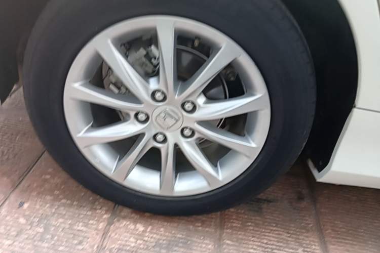 Used Honda Civic 2016 180TURBO CVT Comfort Version Right Rear Wheel Hub