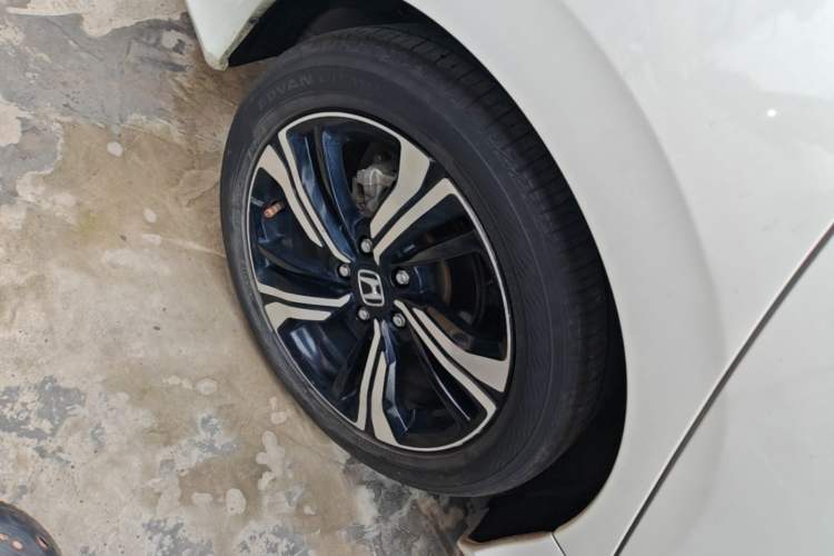 Used Honda Civic 2016 220TURBO CVT Prestige Edition Right Rear Wheel Hub