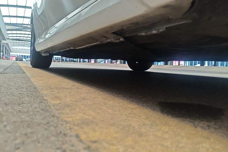 Used Honda Civic 2016 220TURBO CVT Luxury Edition Right Side Sill