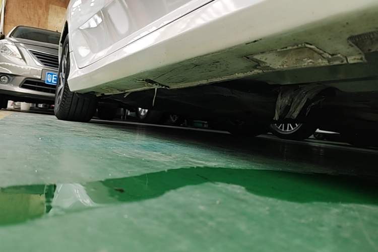 Used Honda Civic 2016 220TURBO CVT Luxury Edition Right Side Sill