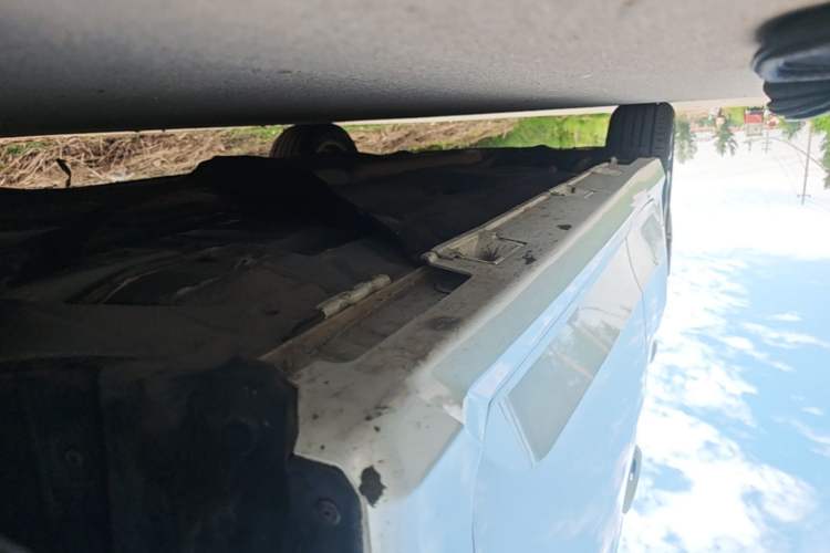 Used Honda Civic 2016 220TURBO CVT Luxury Edition Right Side Sill
