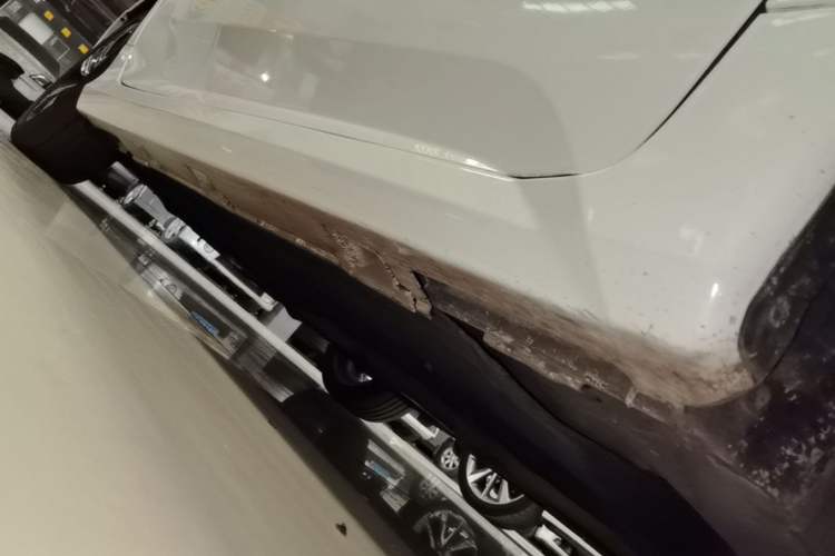 Used Honda Civic 2016 220TURBO CVT Prestige Edition Right Side Sill
