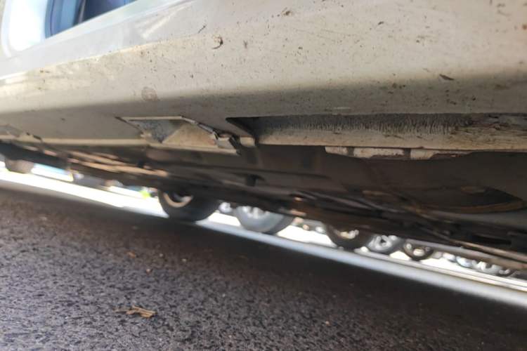 Used Honda Civic 2016 220TURBO CVT Luxury Edition Right Side Sill