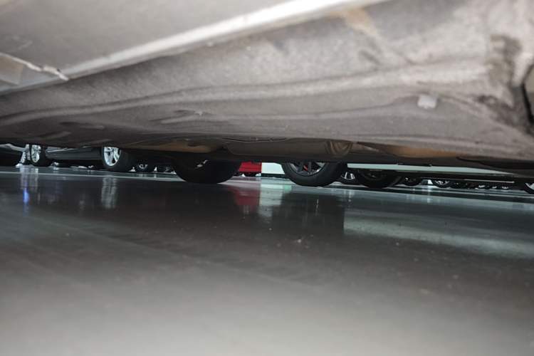 Used Honda Civic 2016 180TURBO CVT Comfort Version Right Side Sill