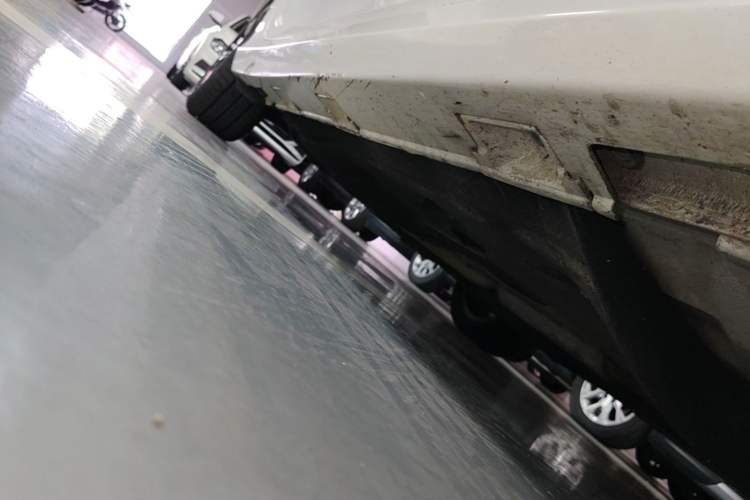 Used Honda Civic 2016 220TURBO CVT Prestige Edition Right Side Sill