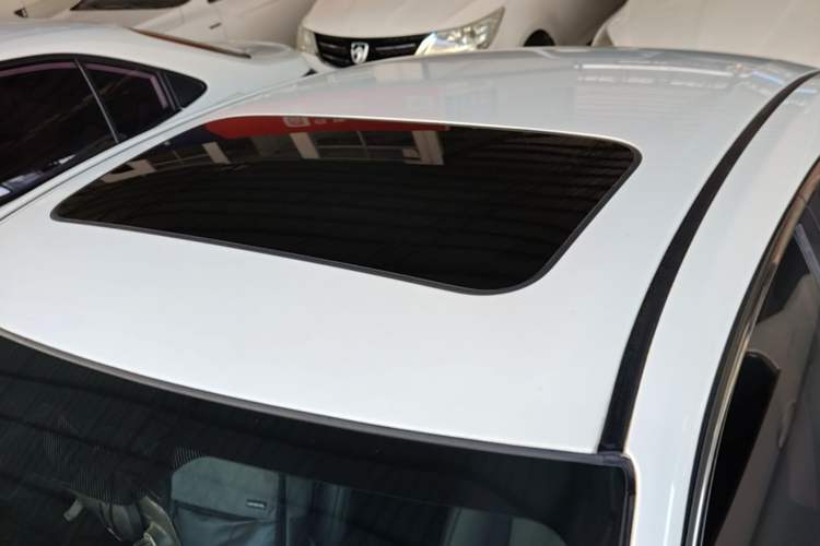 Used Honda Civic 2016 220TURBO CVT Luxury Edition Roof