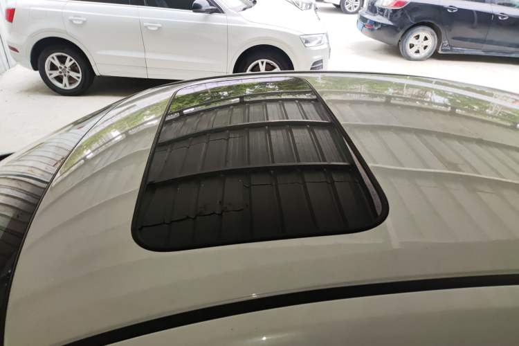 Used Honda Civic 2016 220TURBO CVT Luxury Edition Roof