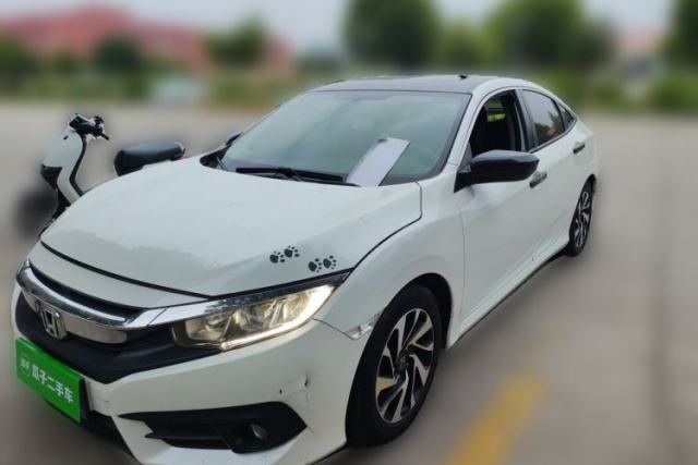 Używany Honda Civic 2016 220TURBO CVT Luxury Edition