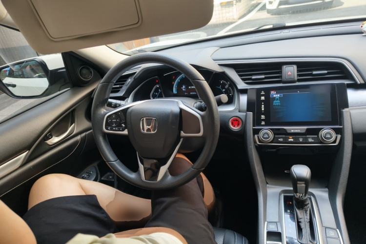 Used Honda Civic 2016 220TURBO CVT Luxury Edition Steering Wheel