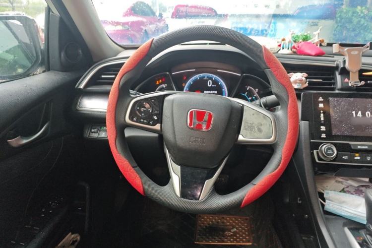 Used Honda Civic 2016 220TURBO CVT Luxury Edition Steering Wheel