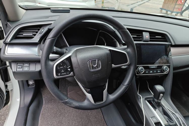 Used Honda Civic 2016 220TURBO CVT Luxury Edition Steering Wheel
