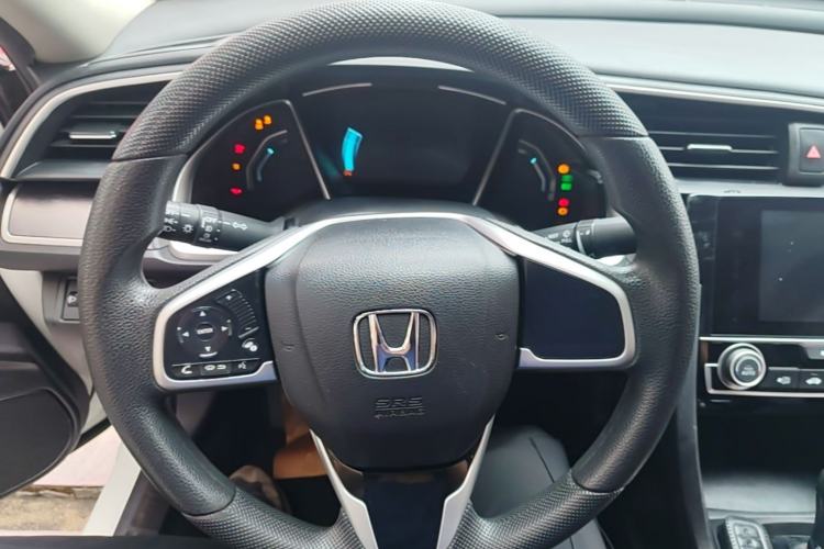 Used Honda Civic 2016 220TURBO CVT Luxury Edition Steering Wheel