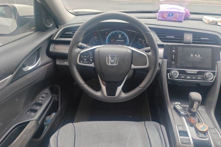 Used Honda Civic 2016 220TURBO CVT Luxury Edition Steering Wheel