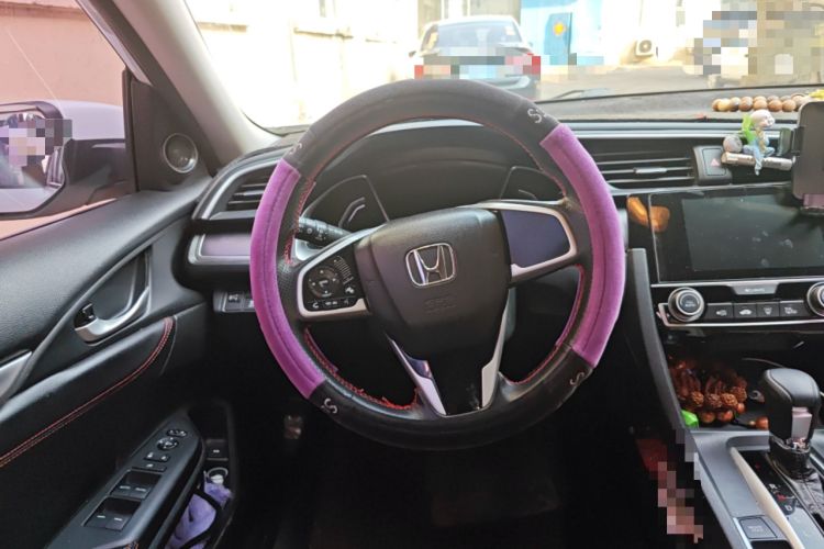 Used Honda Civic 2016 220TURBO CVT Luxury Edition Steering Wheel