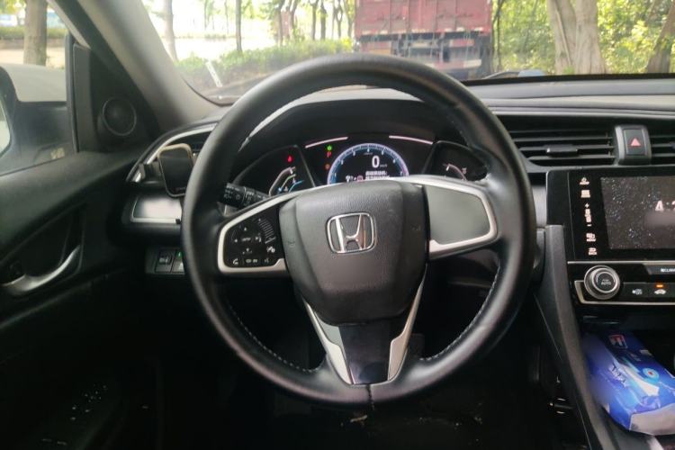 Used Honda Civic 2016 220TURBO CVT Luxury Edition Steering Wheel