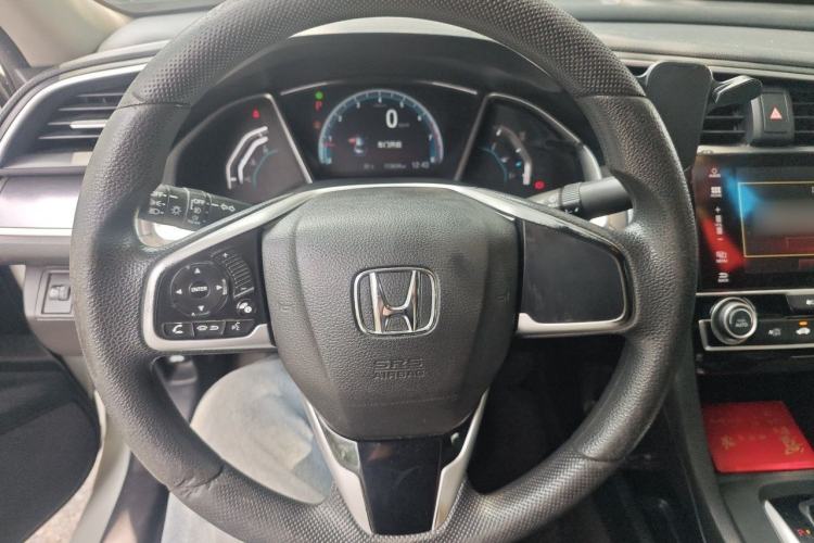 Used Honda Civic 2016 220TURBO CVT Luxury Edition Steering Wheel
