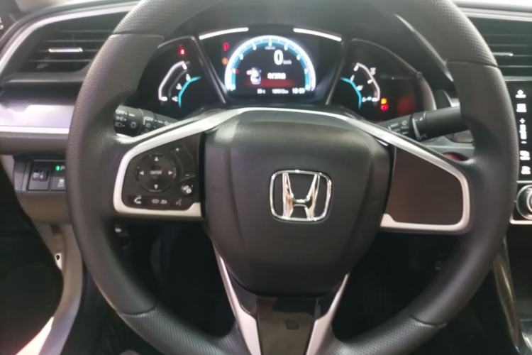 Used Honda Civic 2016 220TURBO CVT Luxury Edition Steering Wheel