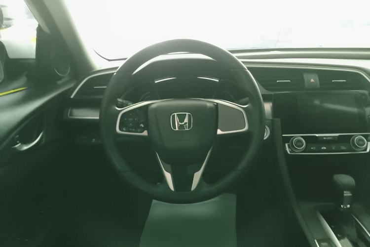 Used Honda Civic 2016 220TURBO CVT Luxury Edition Steering Wheel