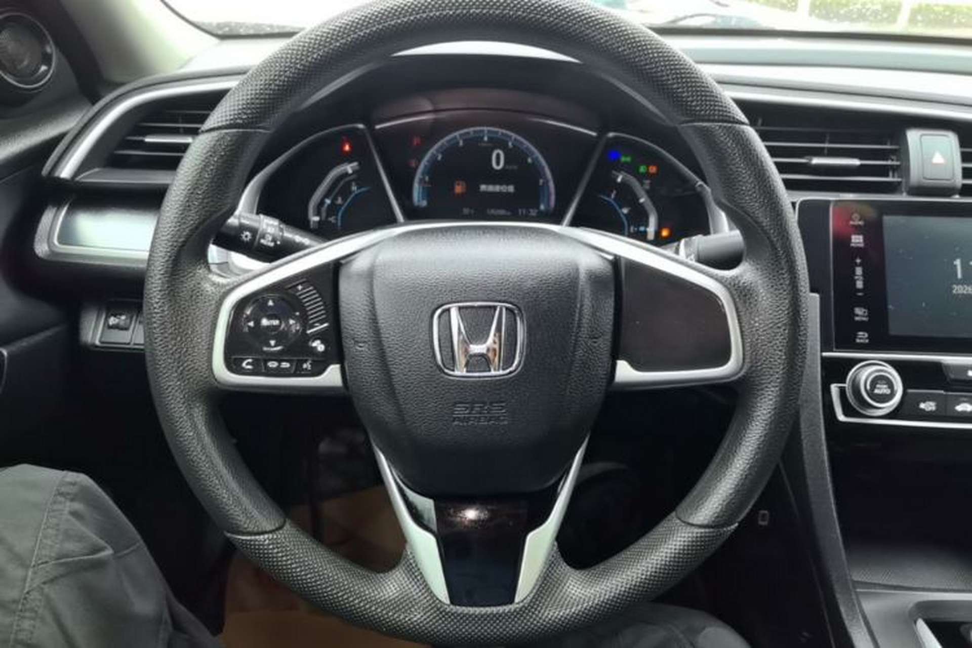 Used Honda Civic 2016 220TURBO CVT Luxury Edition Steering Wheel
