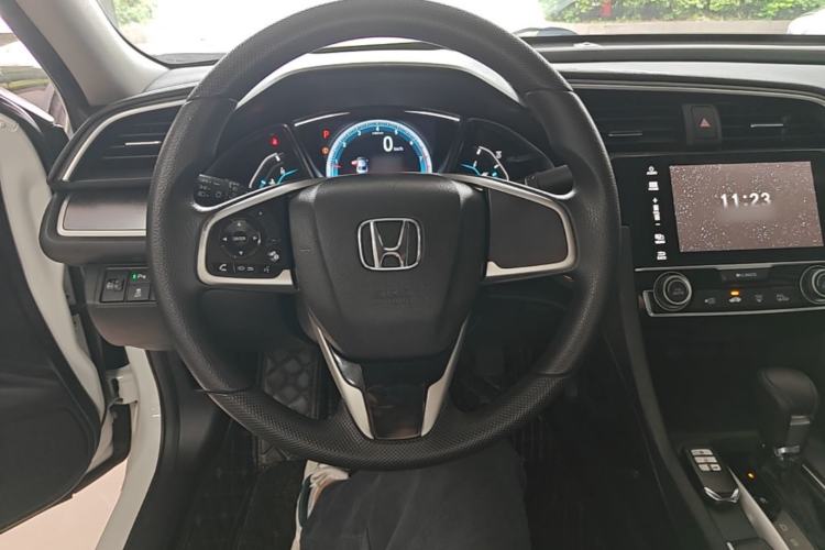 Used Honda Civic 2016 220TURBO CVT Luxury Edition Steering Wheel