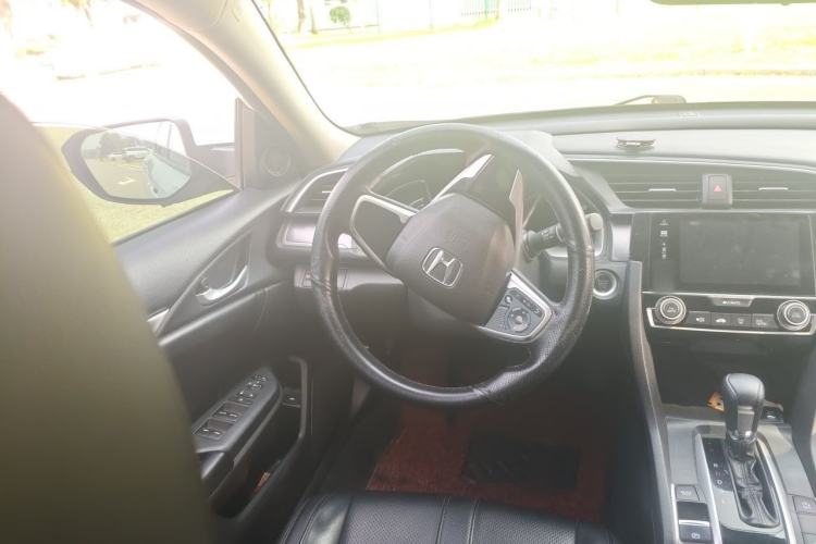 Used Honda Civic 2016 220TURBO CVT Luxury Edition Steering Wheel