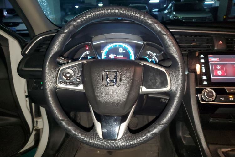 Used Honda Civic 2016 220TURBO Manual Luxury Edition Steering Wheel