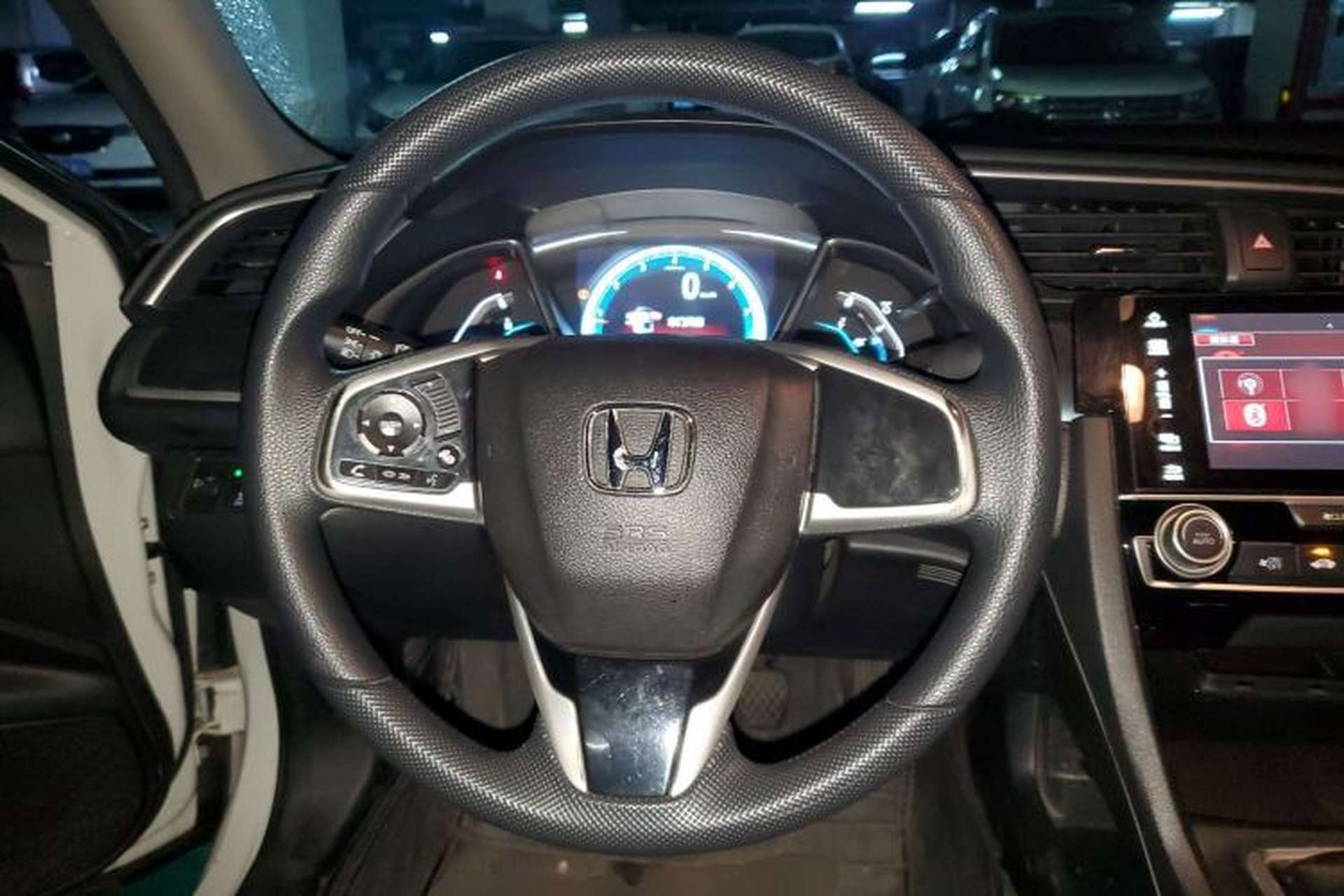 Used Honda Civic 2016 220TURBO Manual Luxury Edition Steering Wheel