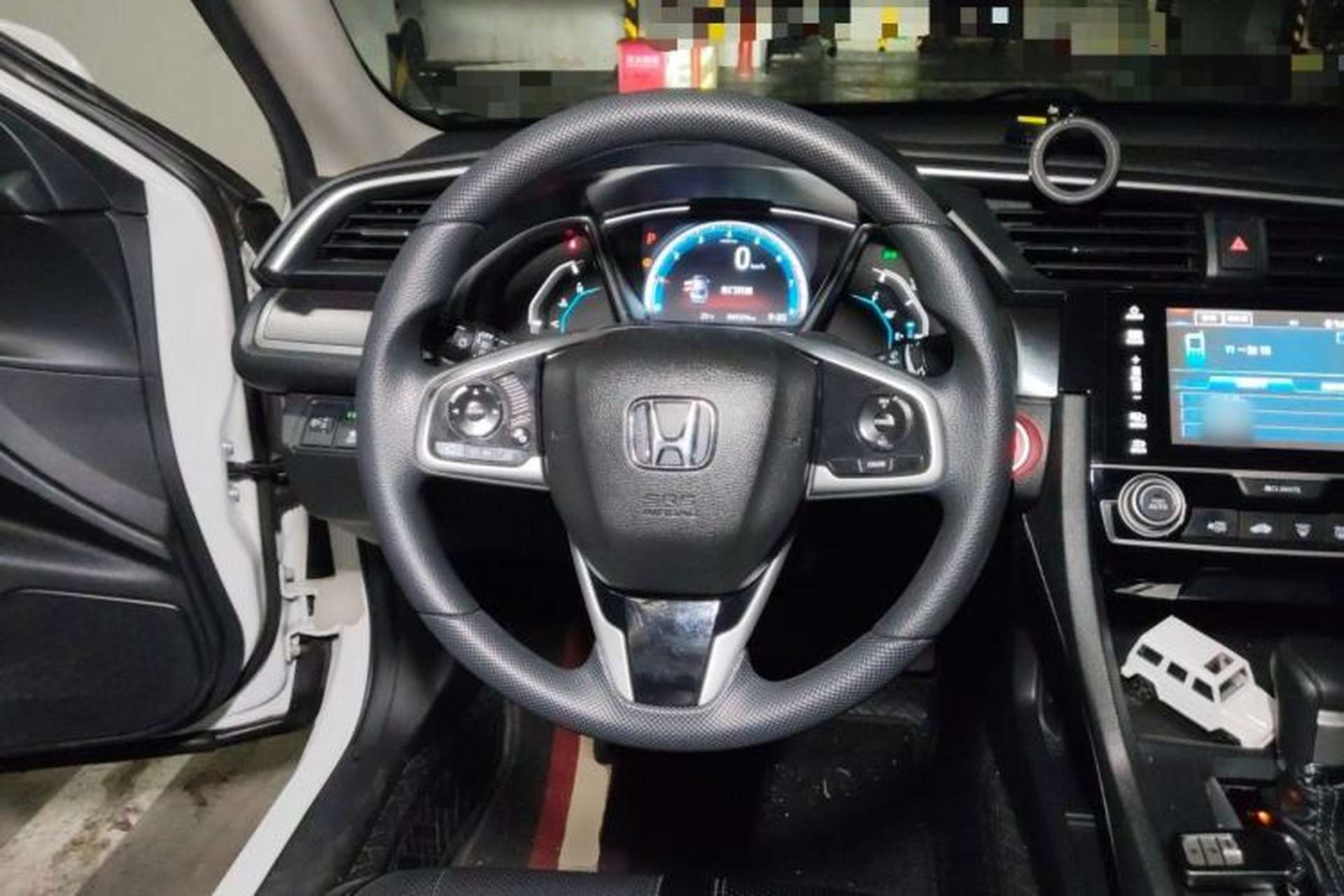 Used Honda Civic 2016 220TURBO CVT Luxury Edition Steering Wheel