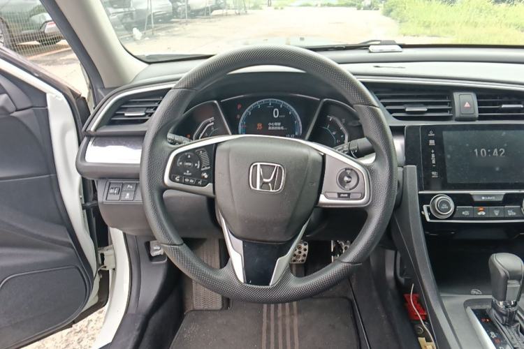 Used Honda Civic 2016 220TURBO CVT Luxury Edition Steering Wheel