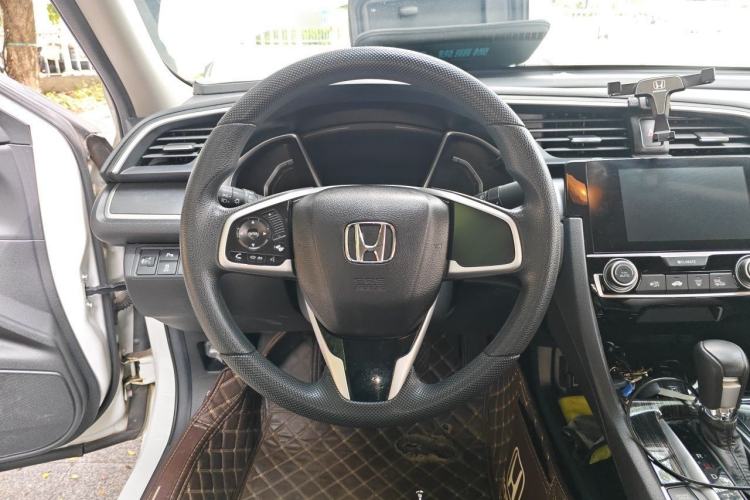 Used Honda Civic 2016 220TURBO CVT Luxury Edition Steering Wheel