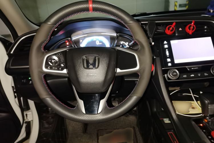 Used Honda Civic 2016 220TURBO CVT Luxury Edition Steering Wheel