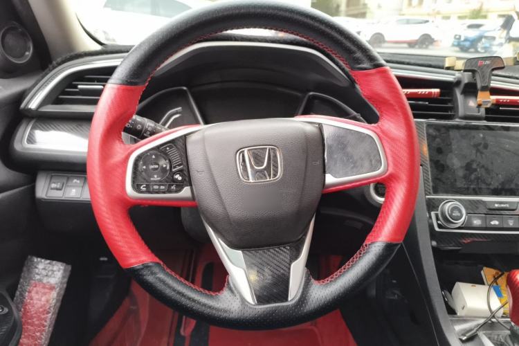 Used Honda Civic 2016 220TURBO CVT Luxury Edition Steering Wheel