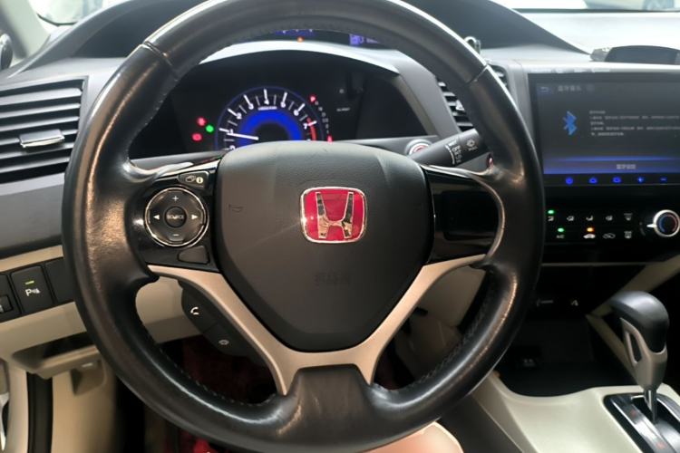 Used Honda Civic 2016 1.8L Automatic Comfort Version Steering Wheel