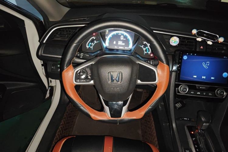 Used Honda Civic 2016 220TURBO CVT Luxury Edition Steering Wheel