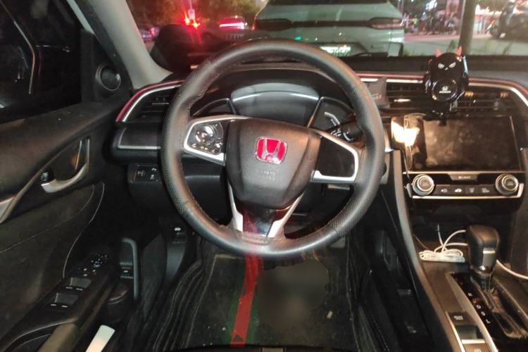 Used Honda Civic 2016 220TURBO CVT Luxury Edition Steering Wheel