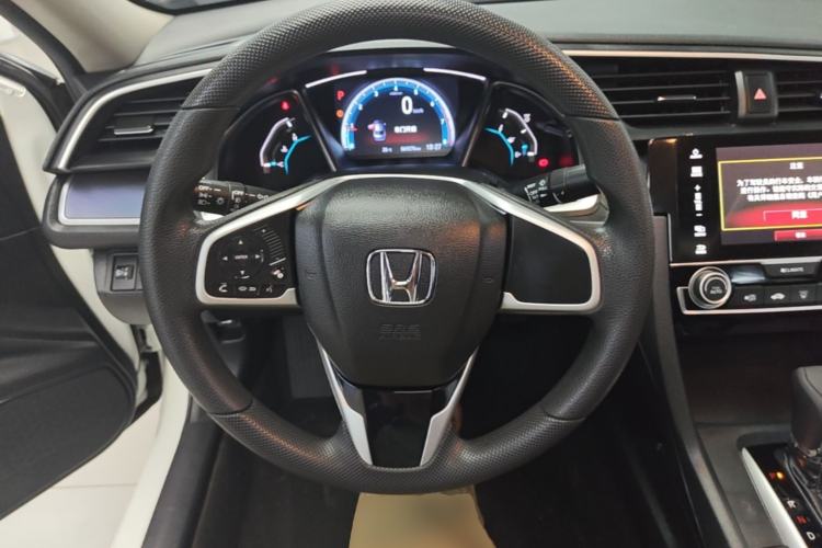 Used Honda Civic 2016 220TURBO CVT Luxury Edition Steering Wheel