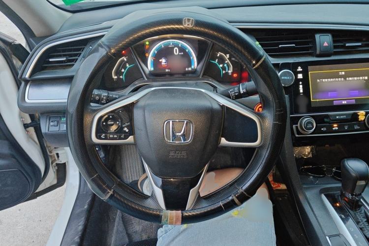 Used Honda Civic 2016 220TURBO CVT Luxury Edition Steering Wheel