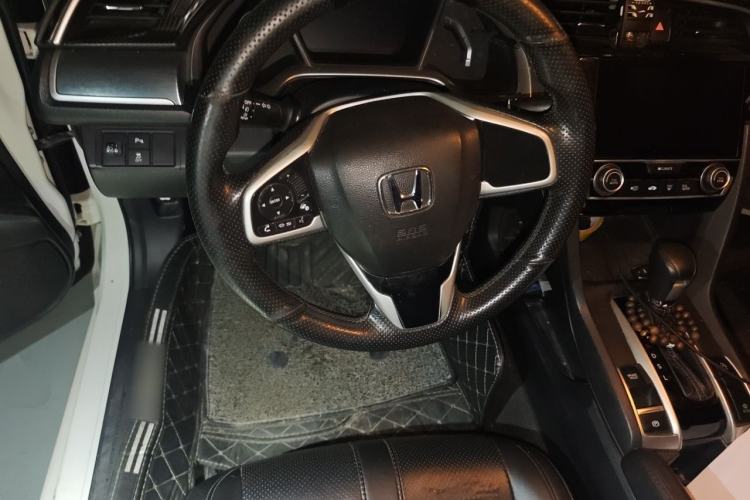 Used Honda Civic 2016 220TURBO CVT Luxury Edition Steering Wheel