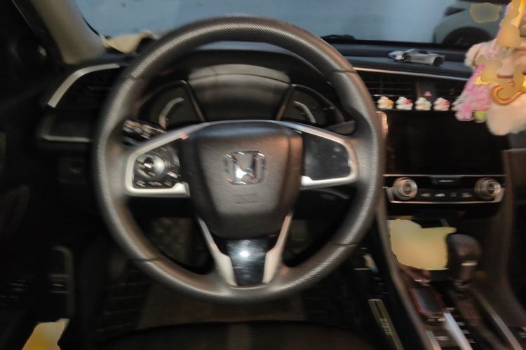 Used Honda Civic 2016 220TURBO CVT Luxury Edition Steering Wheel