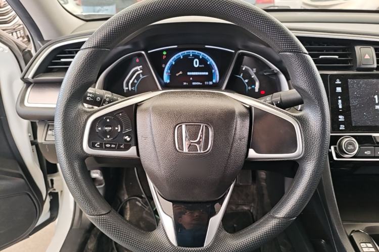 Used Honda Civic 2016 220TURBO CVT Luxury Edition Steering Wheel