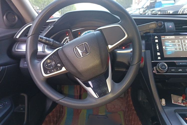 Used Honda Civic 2016 220TURBO CVT Luxury Edition Steering Wheel