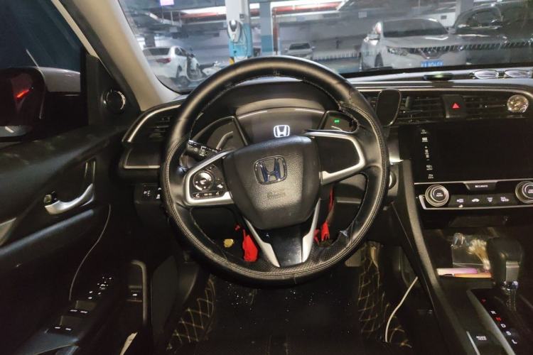 Used Honda Civic 2016 220TURBO CVT Luxury Edition Steering Wheel
