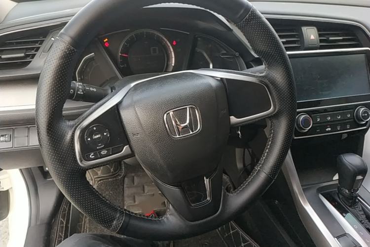Used Honda Civic 2016 180TURBO CVT Comfort Version Steering Wheel